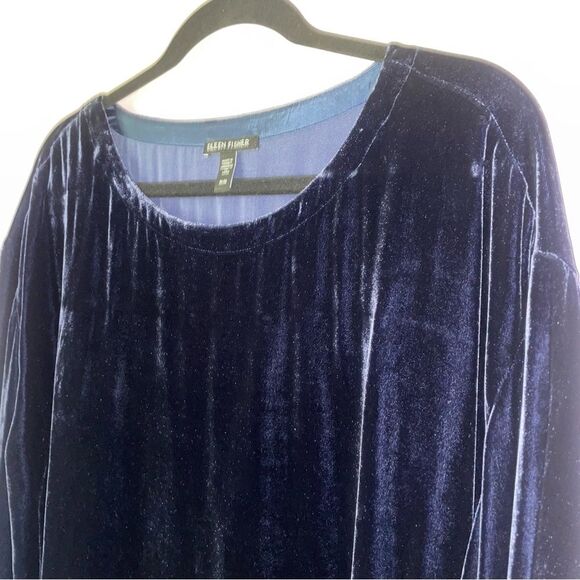 Eileen Fisher Size M Navy Blue Velvet Top Silk Long Sleeve Whimsical Minimalist - Picture 2 of 9